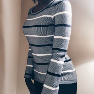 Tommy Hilfiger sweater